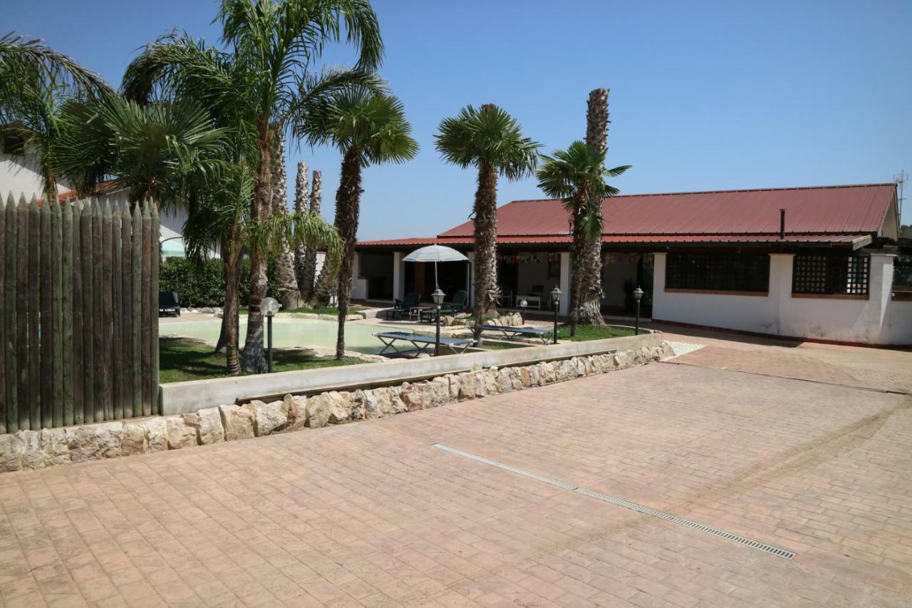 Aurelio Rapillo Hotel Латина Екстериор снимка